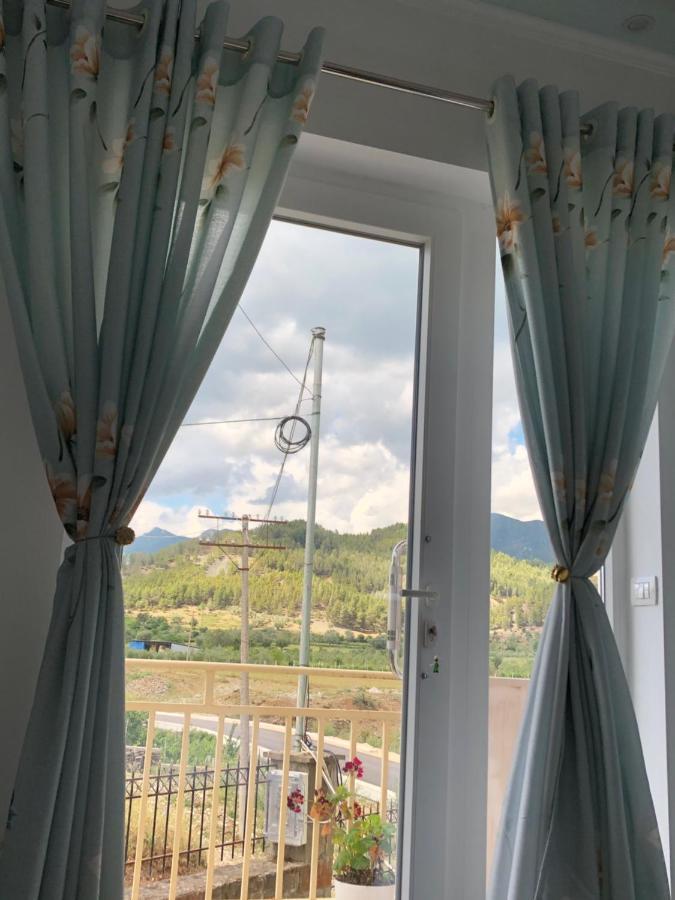 Adriatik Guesthouse เปอร์เมต ภายนอก รูปภาพ